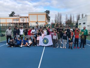 Read more about the article Atividade de Natal – Escola de Tênis do CT Montijo